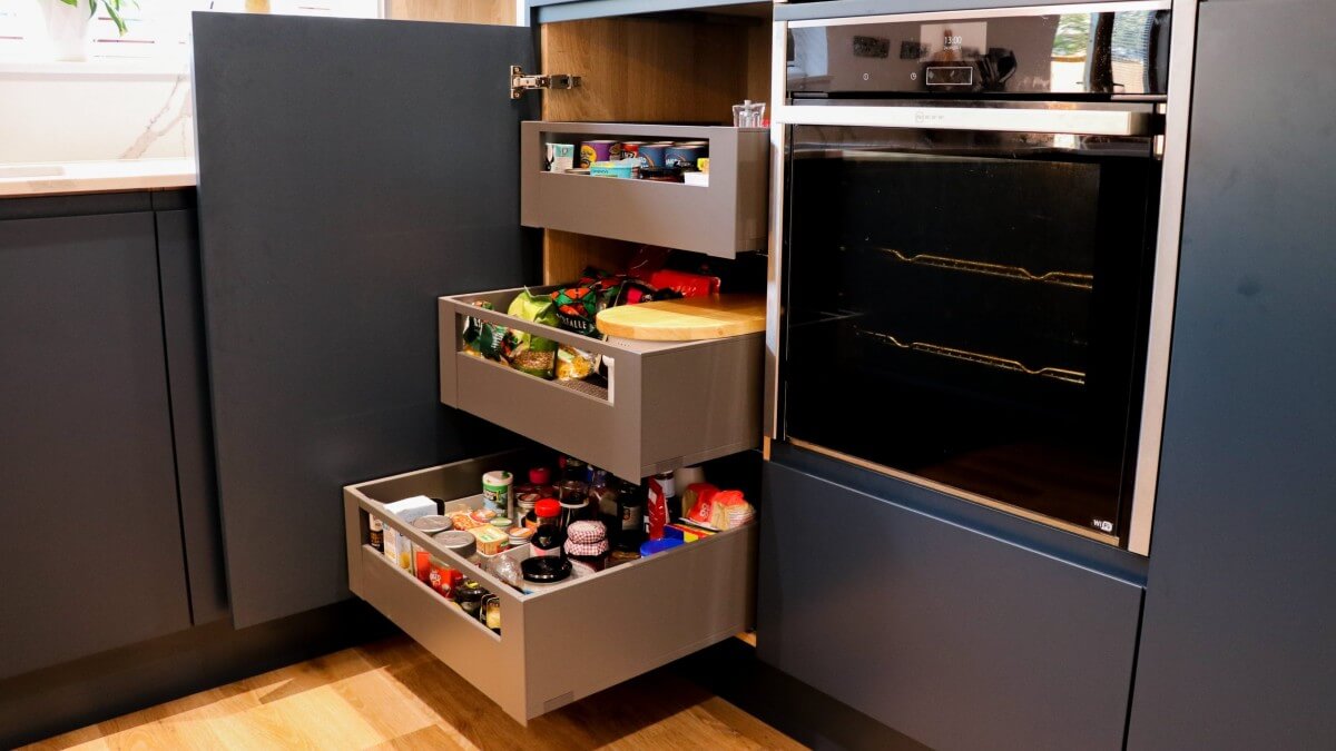 Integrated Kitchen Pantry